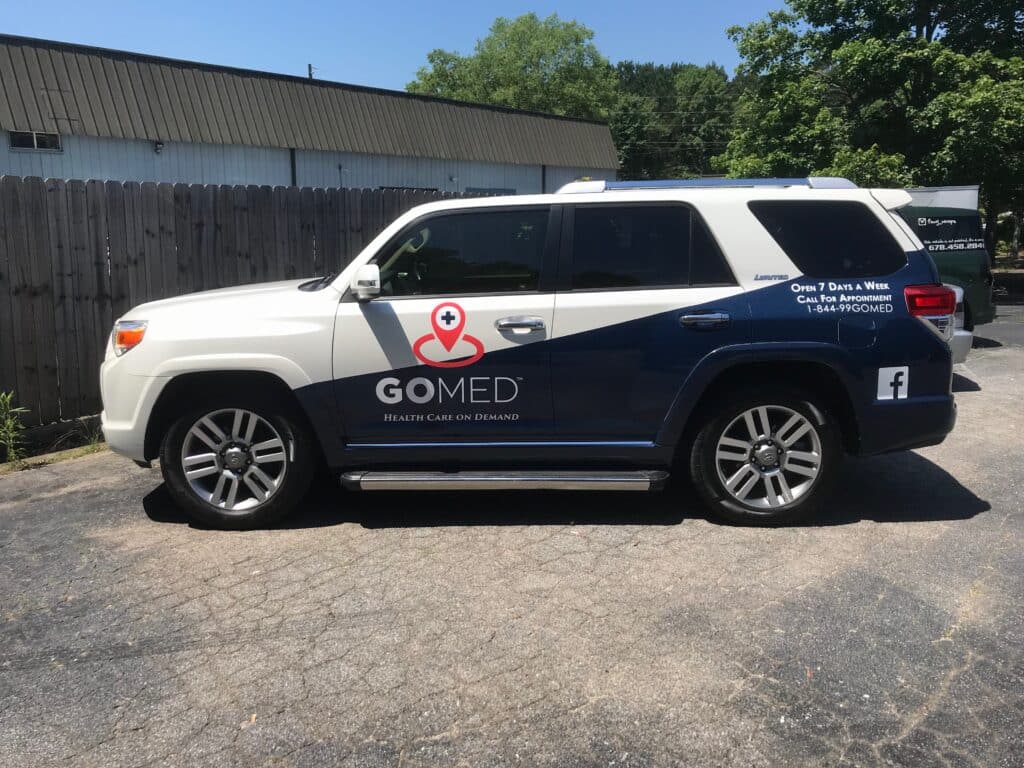 GoMed - Business Car Wrap